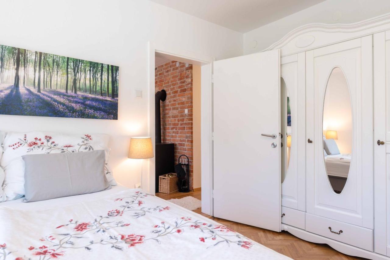 Apartma Pecek קרנייסקה גורה מראה חיצוני תמונה