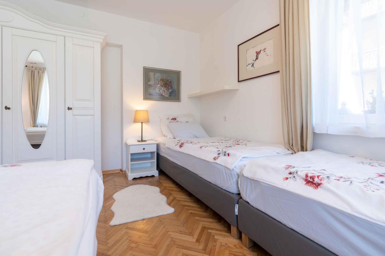 Apartma Pecek קרנייסקה גורה מראה חיצוני תמונה
