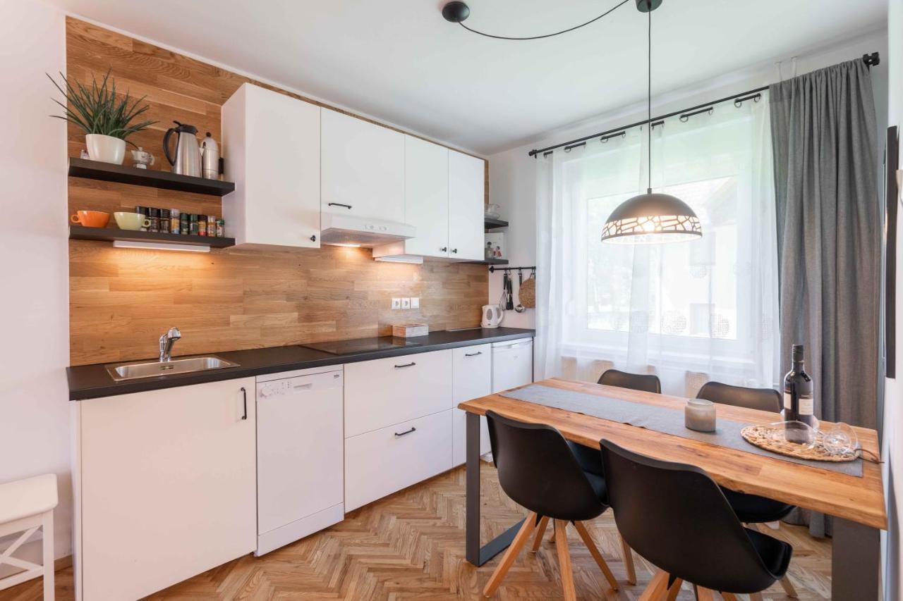 Apartma Pecek קרנייסקה גורה מראה חיצוני תמונה