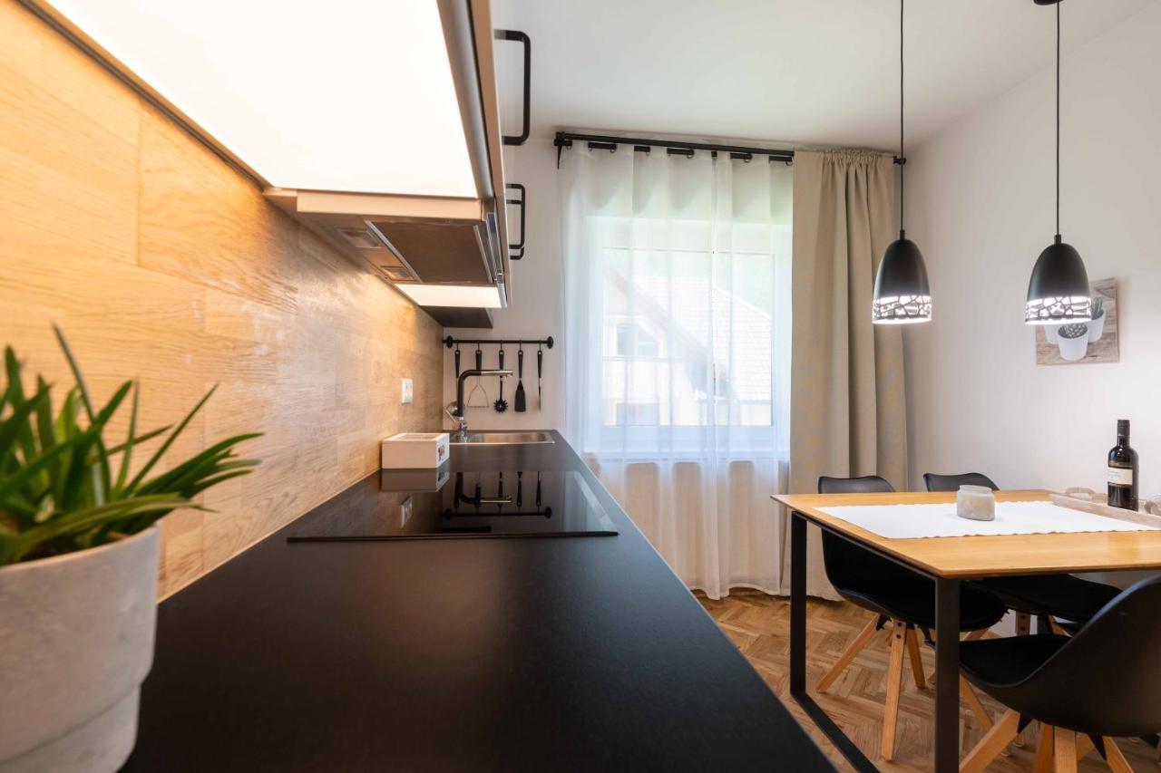Apartma Pecek קרנייסקה גורה מראה חיצוני תמונה